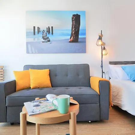 La Casita De La Carihuela * Torremolinos